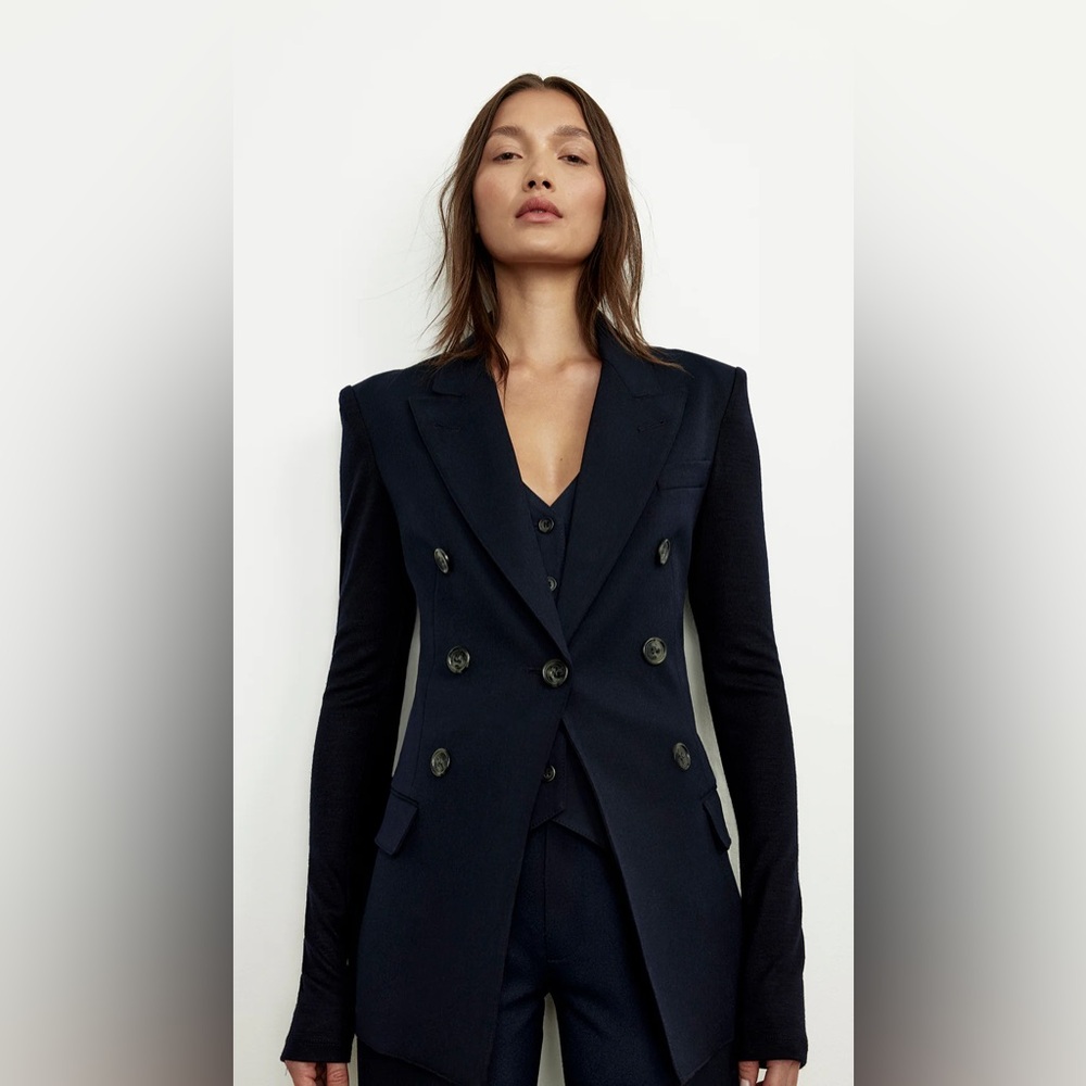 Smythe - NOT A DB BLAZER WITH JERSEY SLEEVE in deep navy size 0